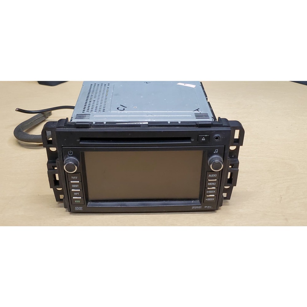 2009 Chevy Traverse Radio Stereo Navigation GPS CD DVD AM/FM FOR PARTS OR REPAIR